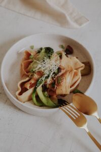 Vegane Biang Biang Nudeln serviert